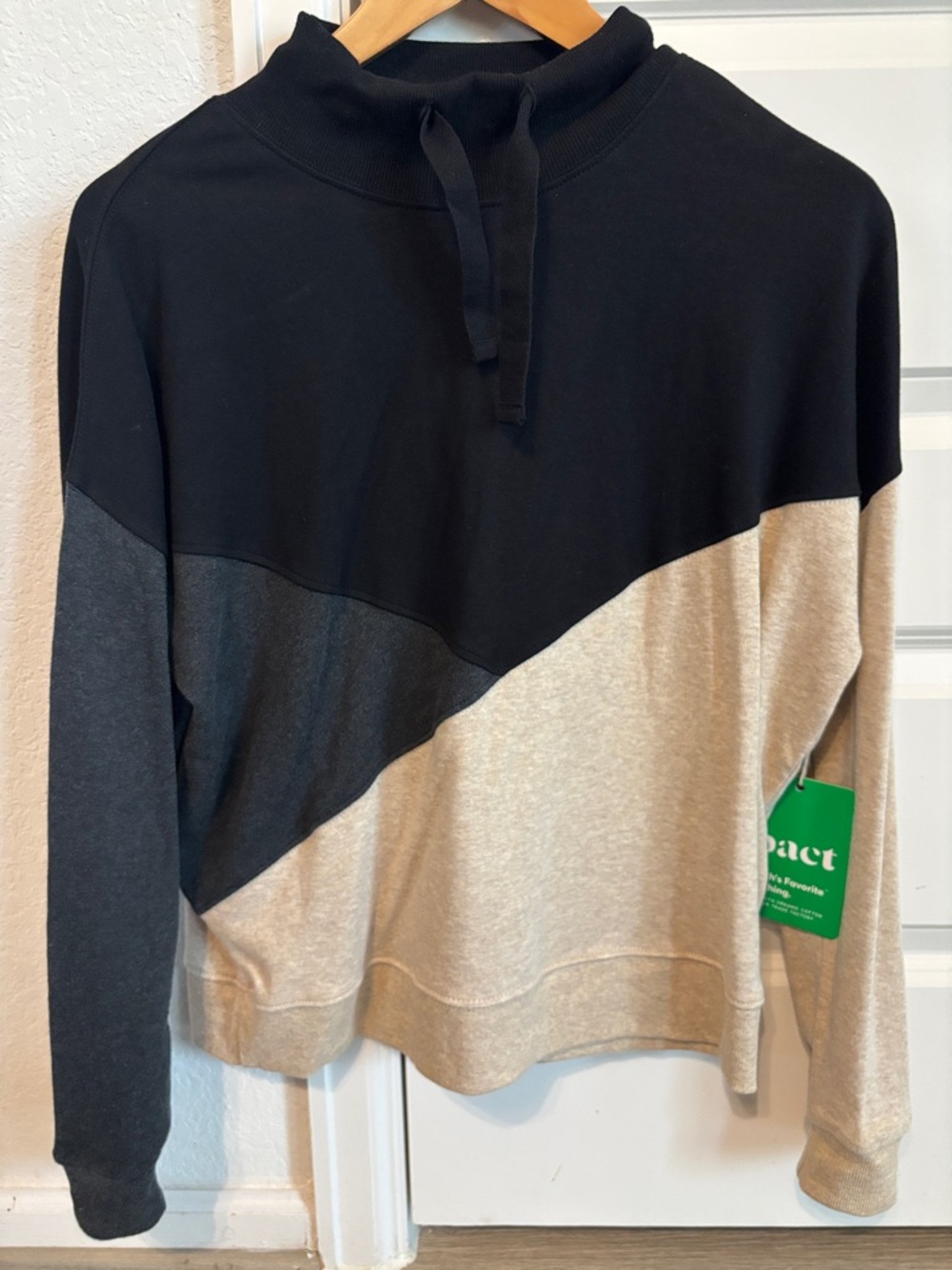 NWT Pact women’s Colorblock Pullover Sweater - Black, Charcoal & Beige